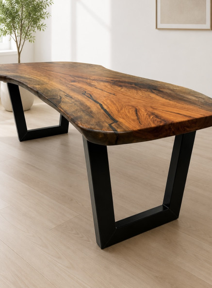 Pecan Desk  BlackHawk