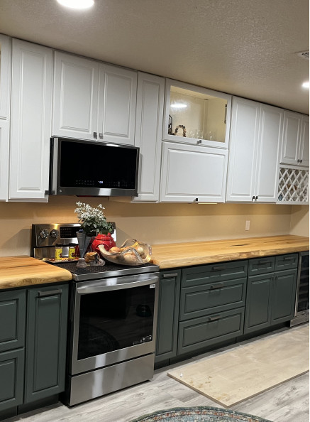 Cypress Bar Top  BlackHawk